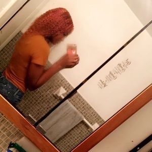 Meet your Posher, Alana